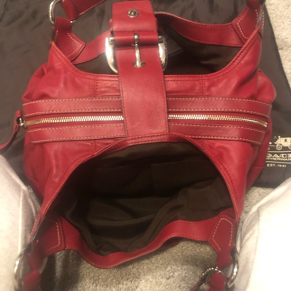 Large red Coach purse - Picture 9 of 9